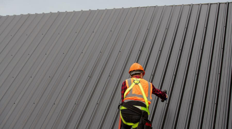 Professional metal roof installation services in Mcminnville, OR